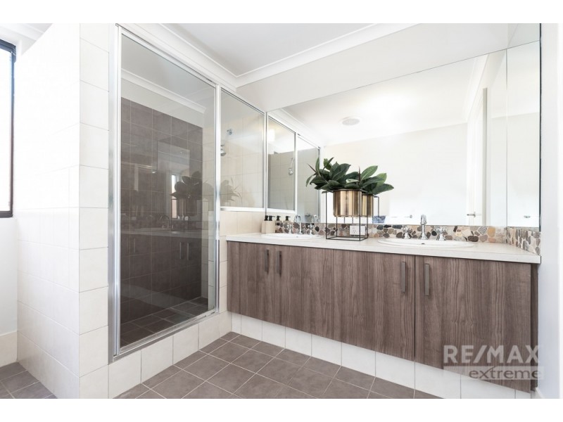 9 Costelloe Gardens, Butler WA 6036