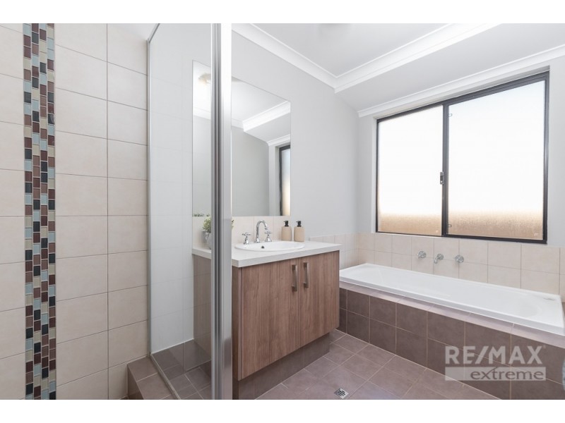 9 Costelloe Gardens, Butler WA 6036