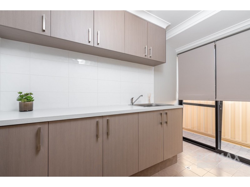 9 Costelloe Gardens, Butler WA 6036