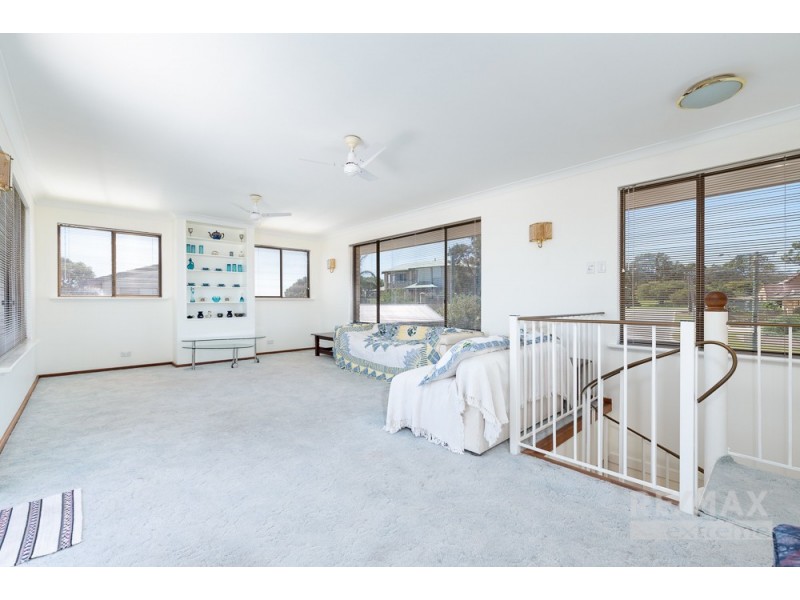 9 Urbahns Way, Hillarys WA 6025