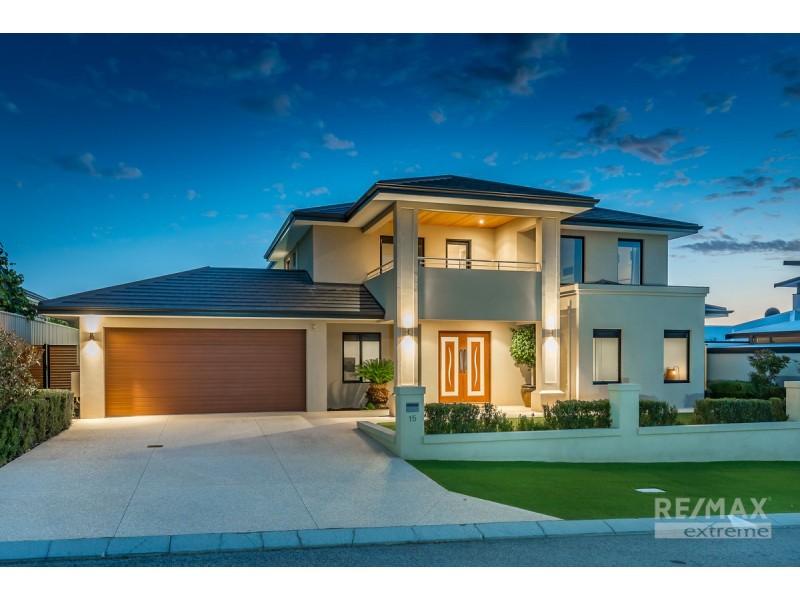 15 St Lucia Road, Iluka WA 6028