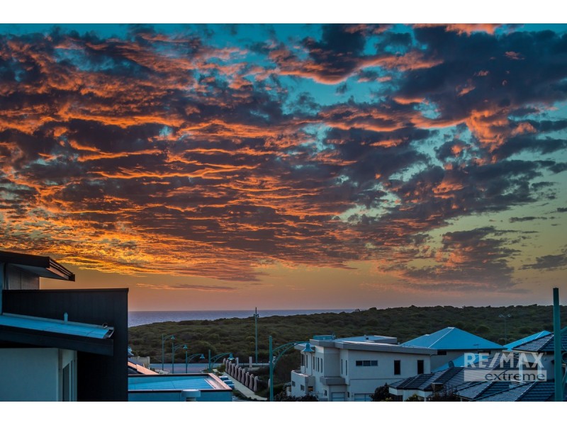 15 St Lucia Road, Iluka WA 6028