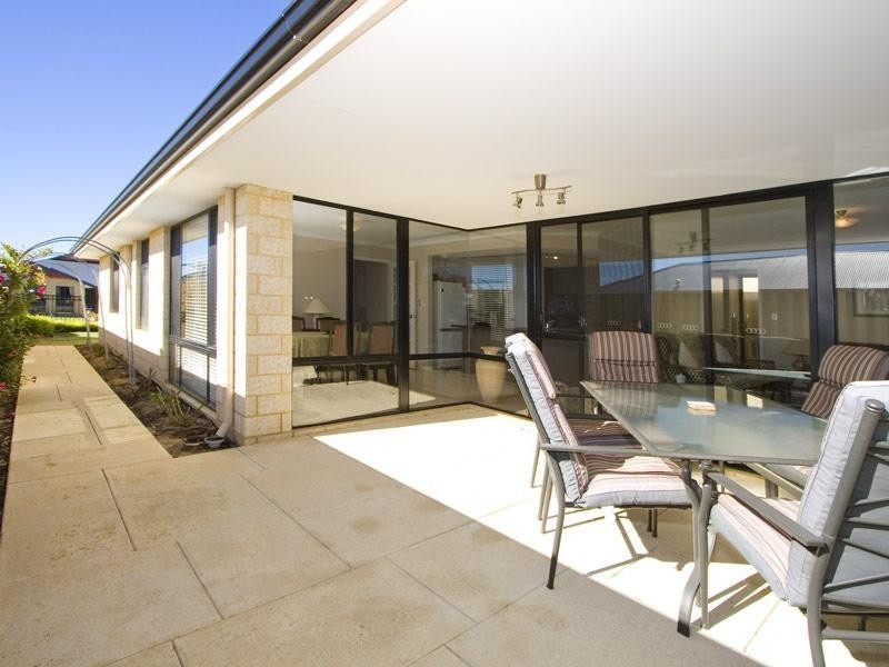 7 Prenton Street, Butler WA 6036