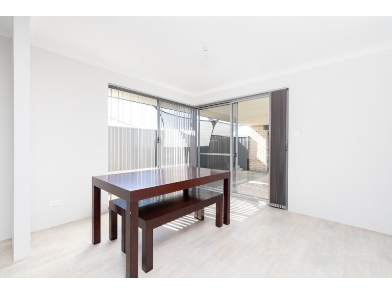 38 Elderiana Link, Banksia Grove WA 6031