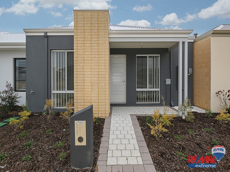 19 Randstone Parade, Butler WA 6036