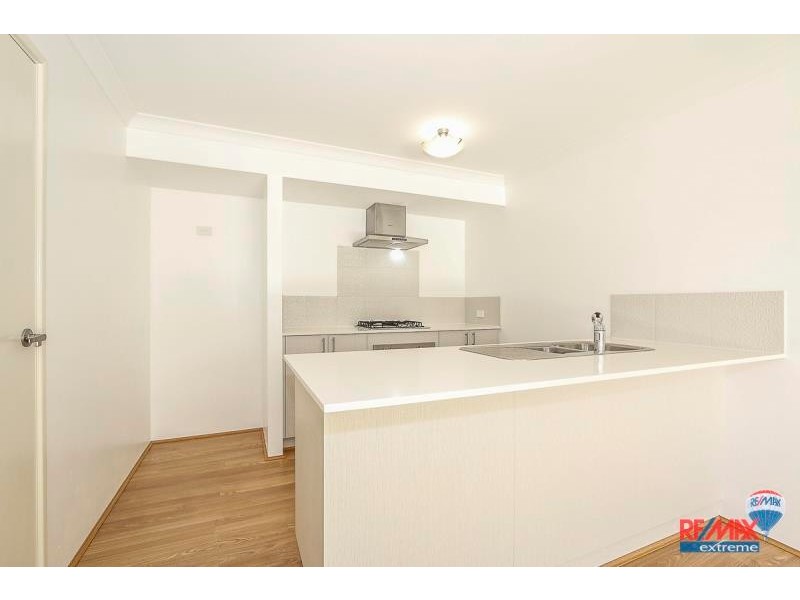 4 Crowned Way, Alkimos WA 6038