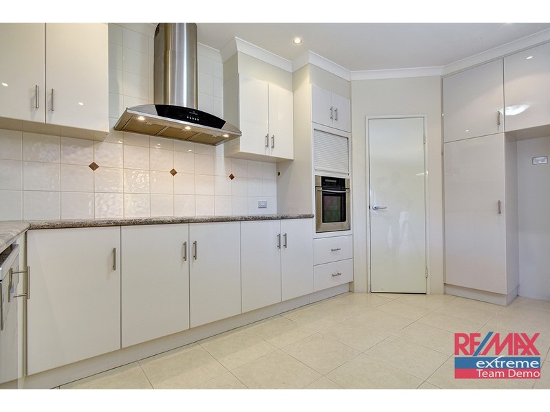 12 Narranbee Ridge, Tapping WA 6065