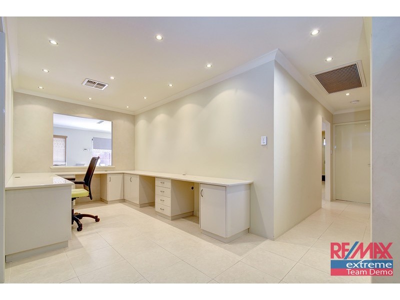 12 Narranbee Ridge, Tapping WA 6065