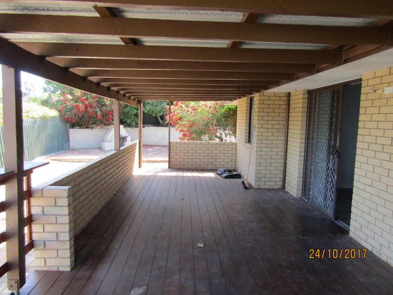 5 Tamma Court, Heathridge WA 6027