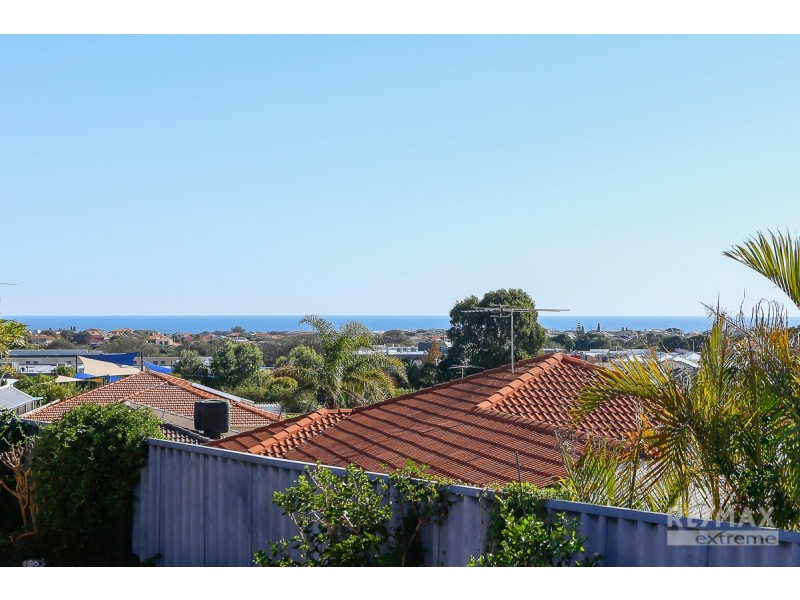 14 Lexington Heights, Currambine WA 6028