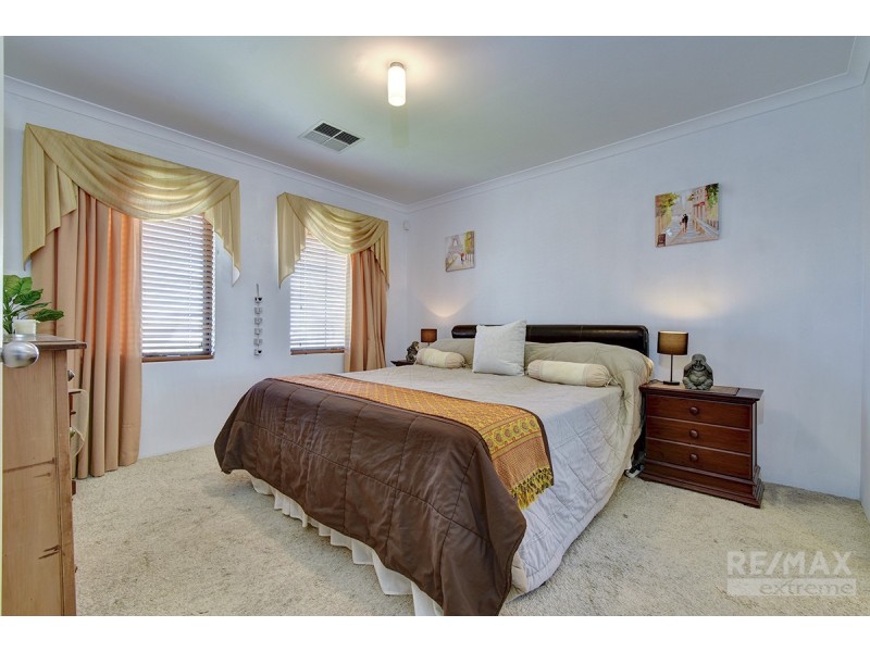 1 Brigantine Drive, Jindalee WA 6036