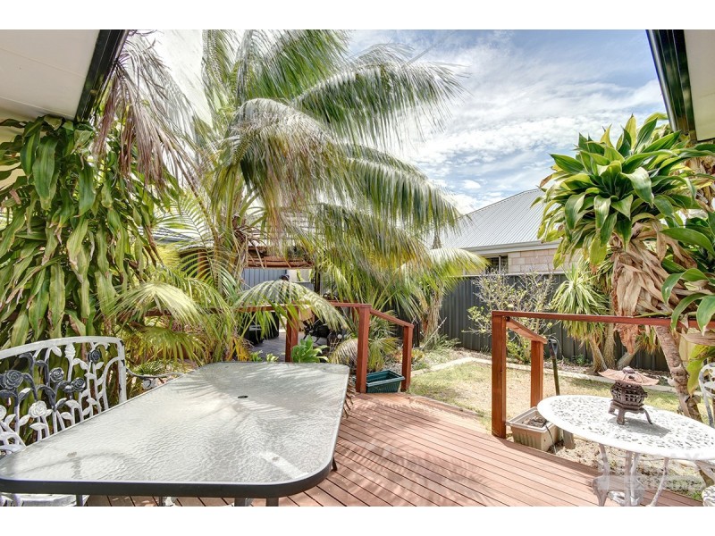 1 Brigantine Drive, Jindalee WA 6036