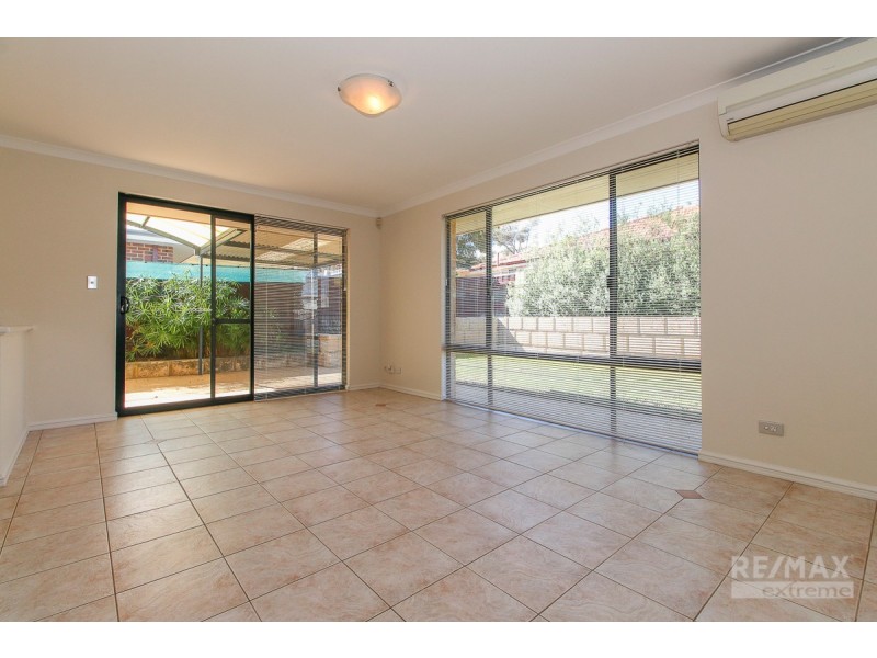 44 Abbeville Circle, Mindarie WA 6030