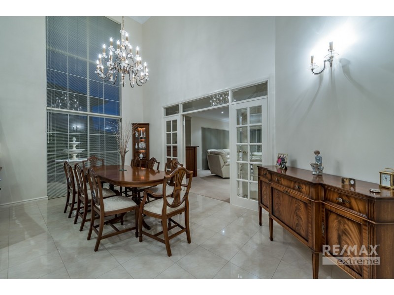 5 Deerfield Place, Iluka WA 6028