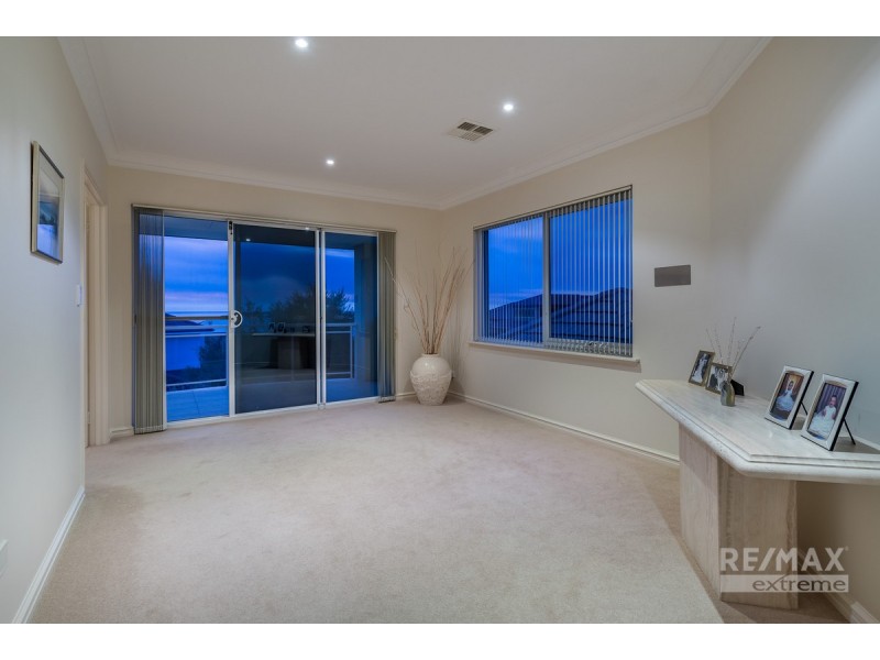 5 Deerfield Place, Iluka WA 6028