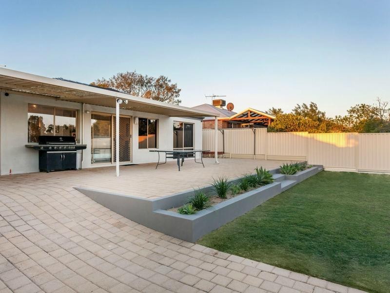 5 Tathra Way, Clarkson WA 6030