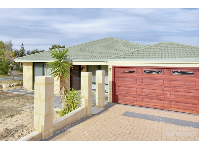 8 Sellar Elbow, Quinns Rocks WA 6030