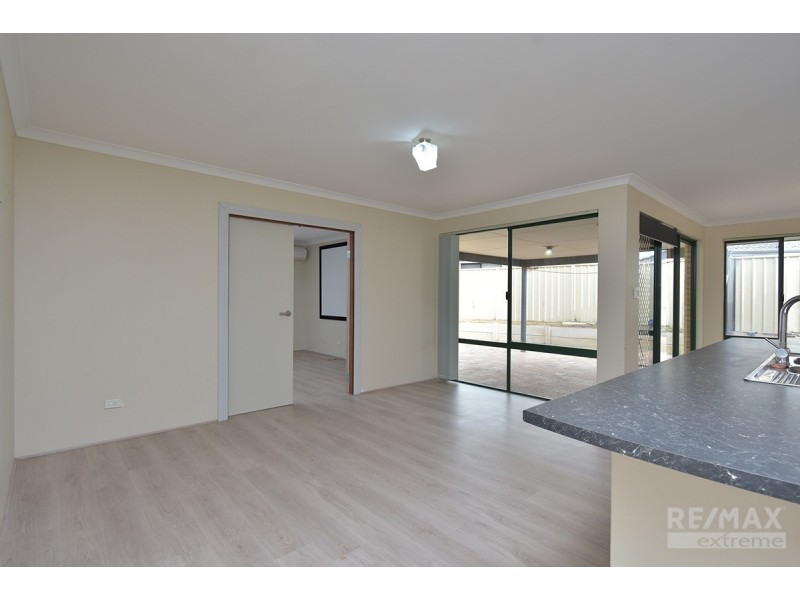8 Sellar Elbow, Quinns Rocks WA 6030