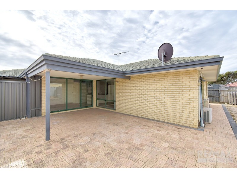 8 Sellar Elbow, Quinns Rocks WA 6030