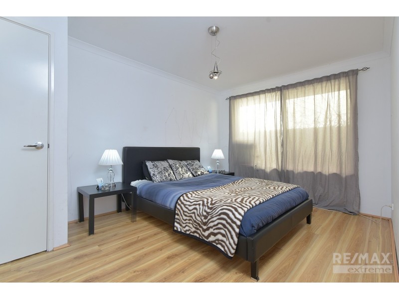 28 Crosthwait Circle, Tapping WA 6065