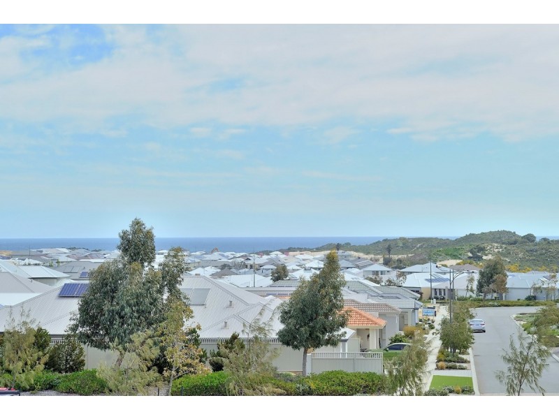 8 Gouldian Circuit, Alkimos WA 6038