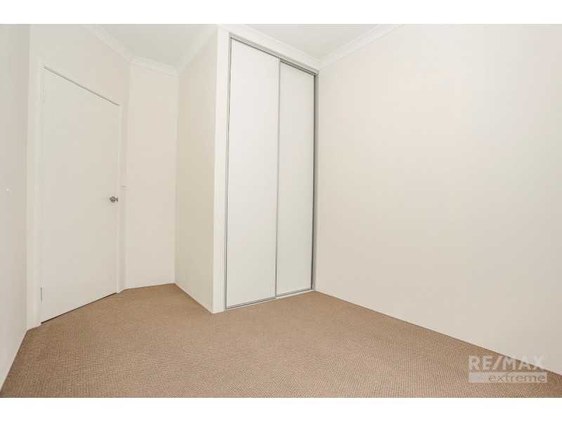 8 Gouldian Circuit, Alkimos WA 6038