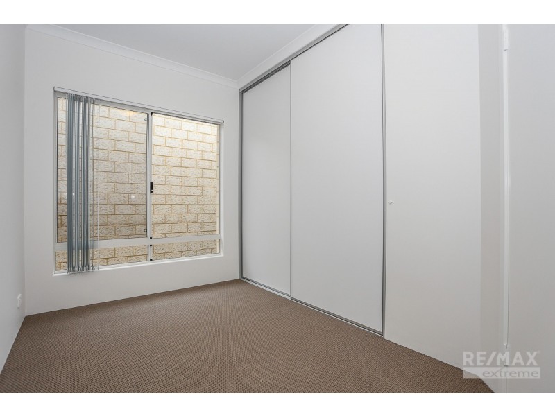 8 Gouldian Circuit, Alkimos WA 6038