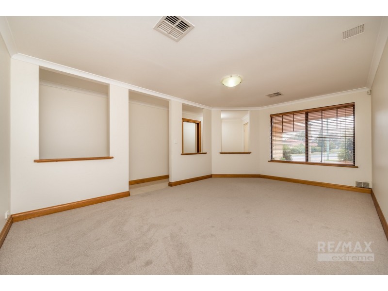 39 Stinson Square, Iluka WA 6028