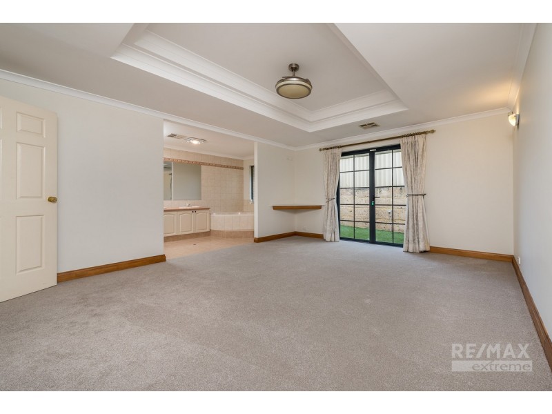 39 Stinson Square, Iluka WA 6028