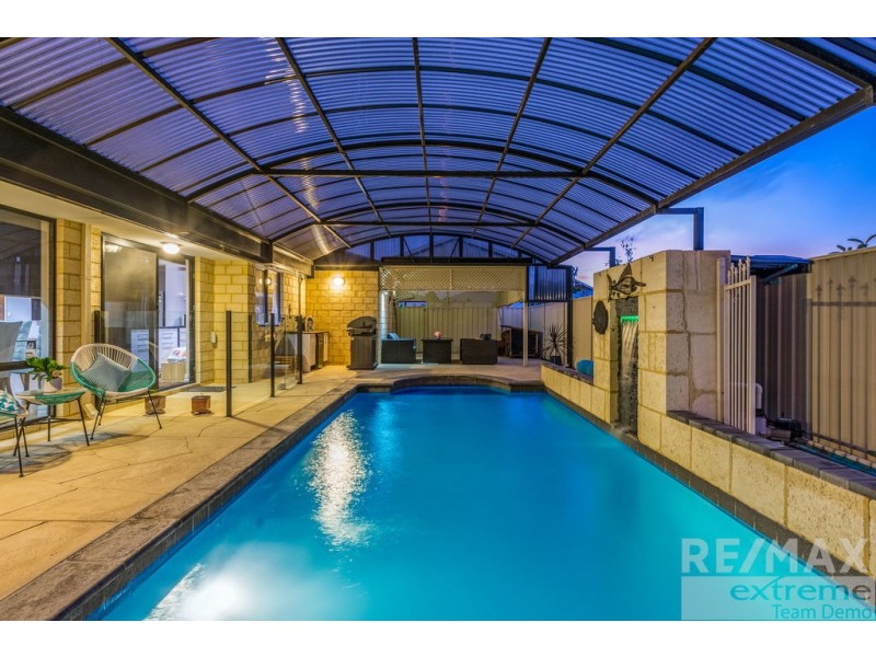 19 Bingarra Crescent, Tapping WA 6065