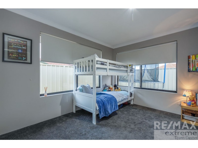 19 Bingarra Crescent, Tapping WA 6065