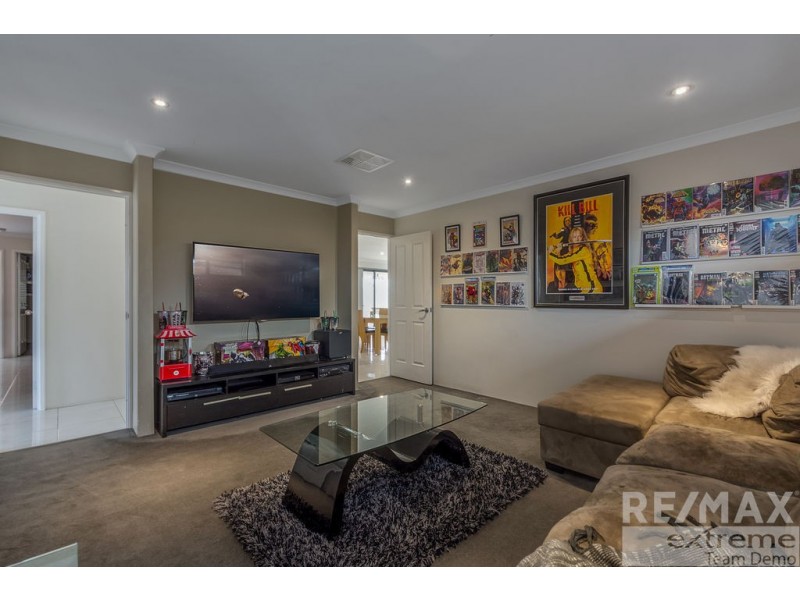 7 Galileo Avenue, Tapping WA 6065