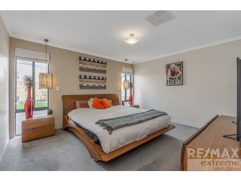 7 Galileo Avenue, Tapping WA 6065