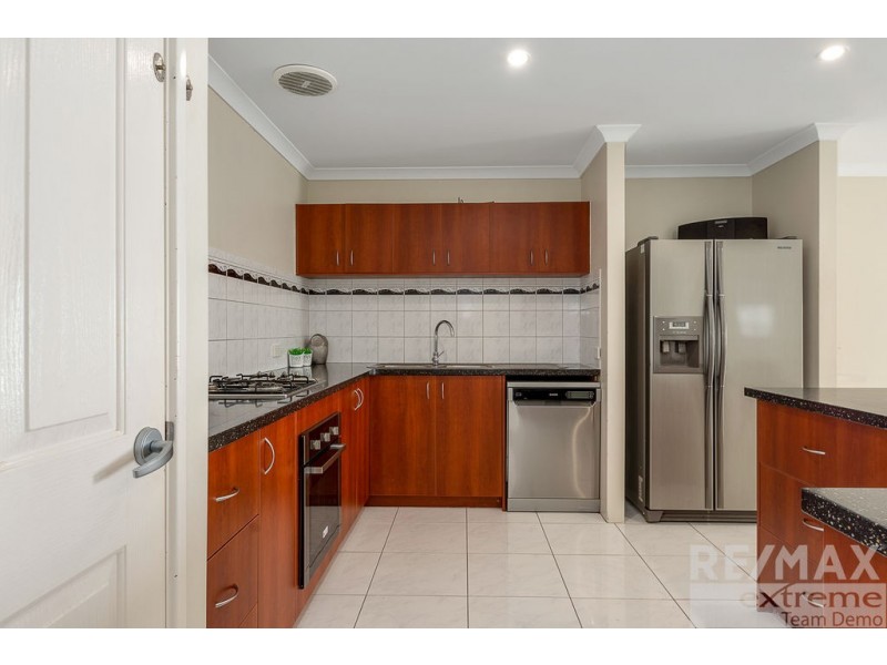 7 Galileo Avenue, Tapping WA 6065