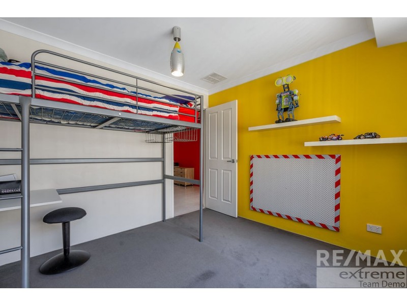 7 Galileo Avenue, Tapping WA 6065