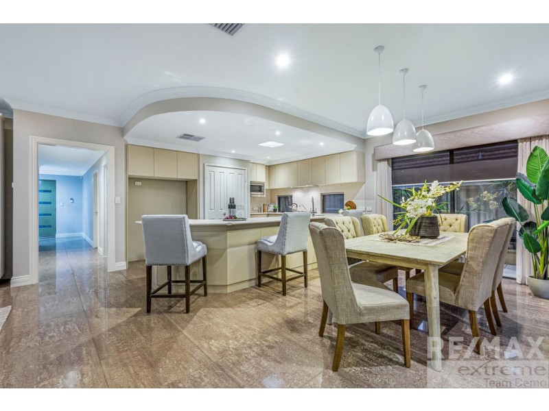 12 Cozens Road, Tapping WA 6065