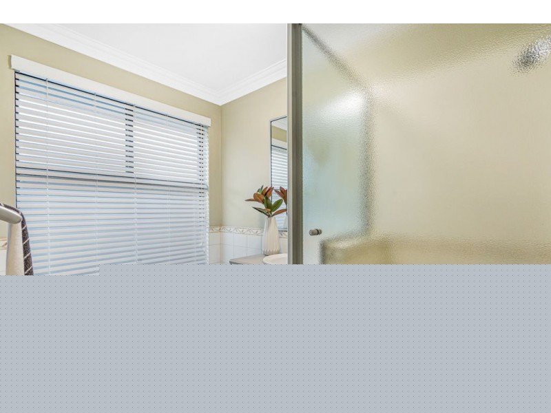 12 Cozens Road, Tapping WA 6065