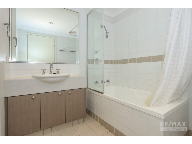 51/3 Sunlander Drive, Currambine WA 6028