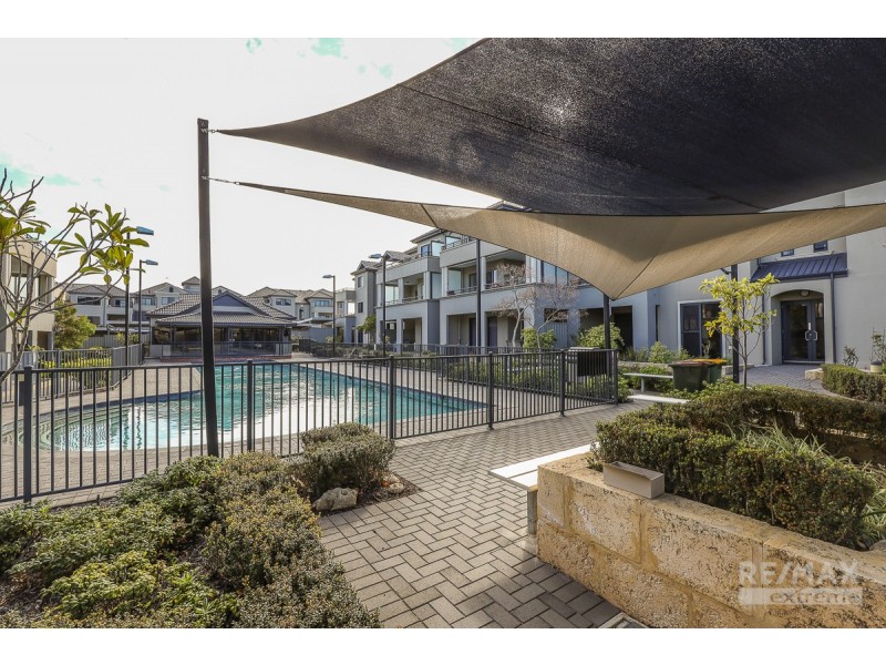51/3 Sunlander Drive, Currambine WA 6028