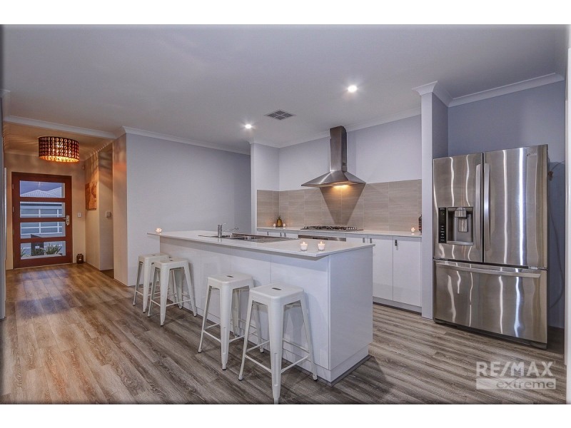 27 Fallow Way, Alkimos WA 6038