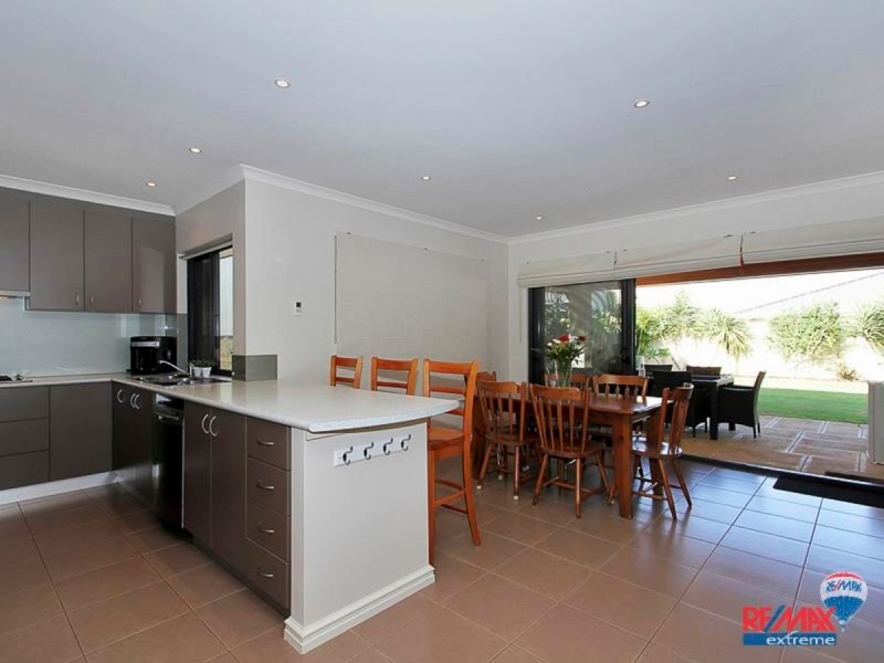 49 Abbey Green Road, Banksia Grove WA 6031
