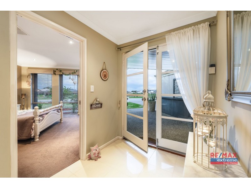 18 Conti Road, Tapping WA 6065