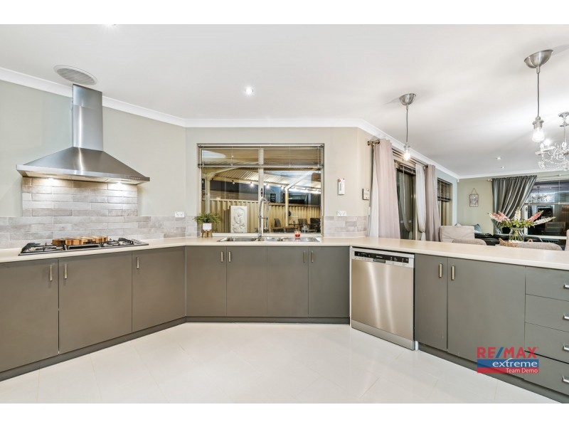 18 Conti Road, Tapping WA 6065