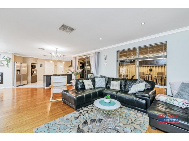 18 Conti Road, Tapping WA 6065