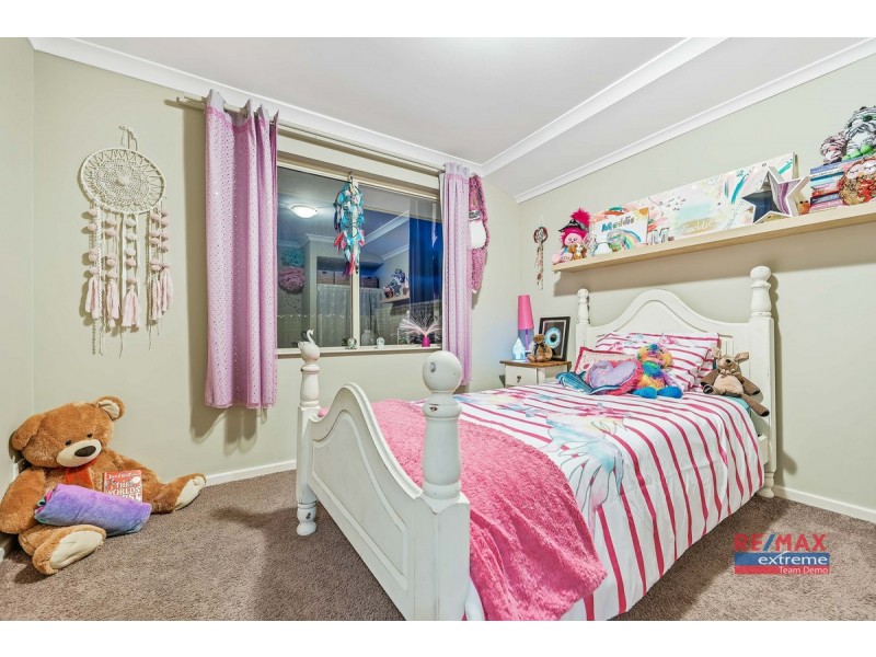 18 Conti Road, Tapping WA 6065