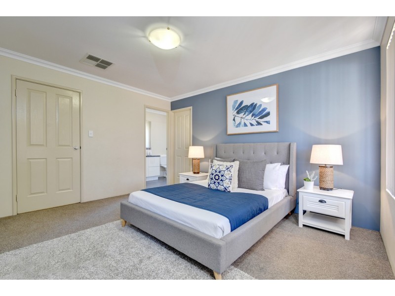 40 Camborne Parkway, Butler WA 6036