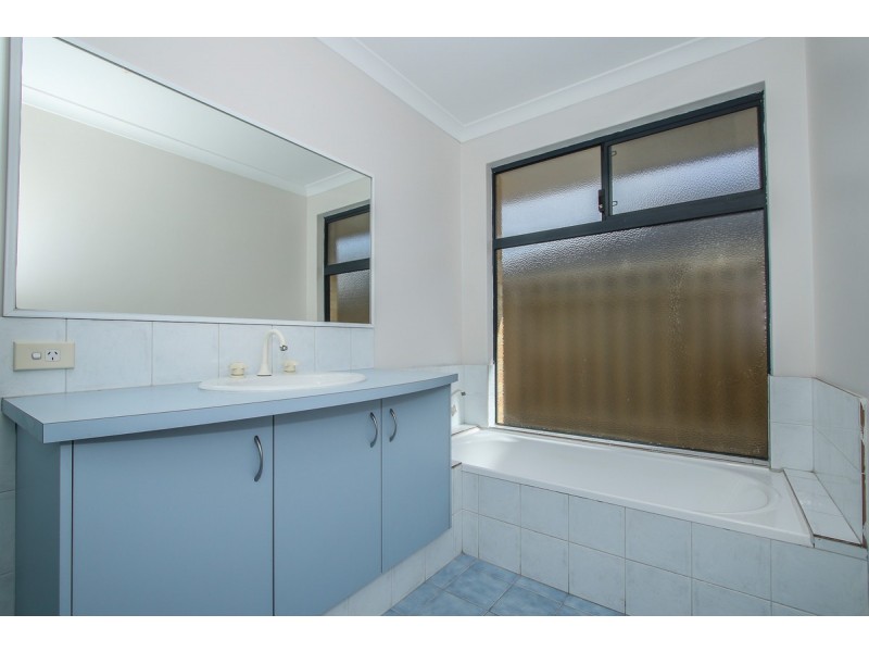 58 Benenden Avenue, Butler WA 6036