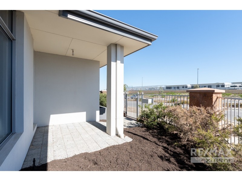 38 Elderiana Link, Banksia Grove WA 6031