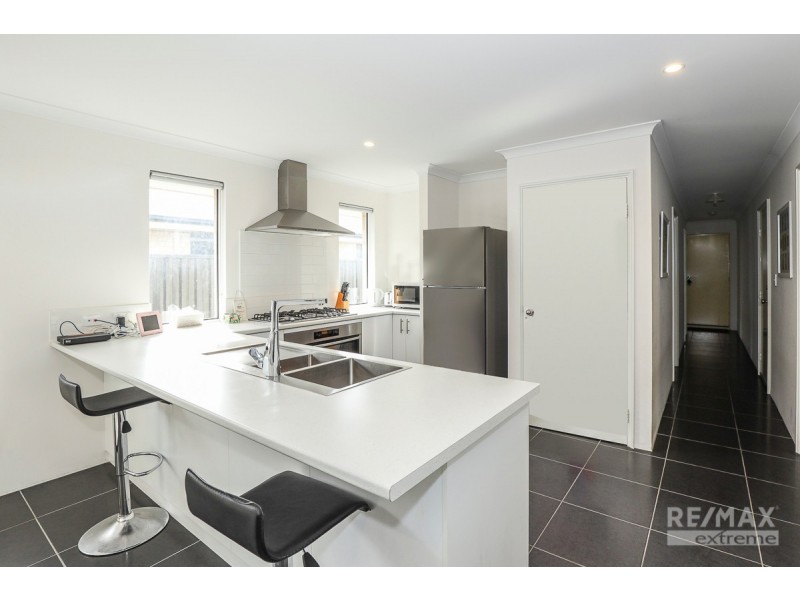 5 Seddon Parade, Alkimos WA 6038