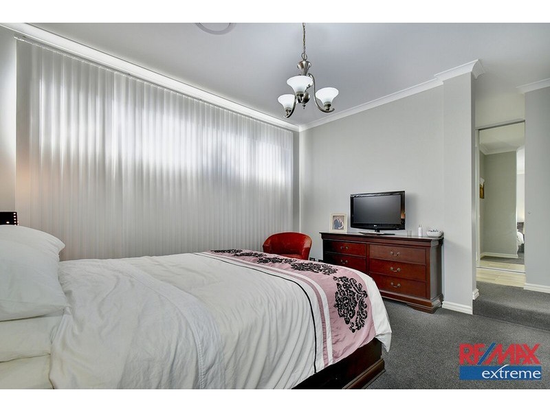 38 Perkins Drive, Clarkson WA 6030